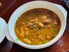 鸡肉炖粉条-渔公码头·九龙湾国际饭店