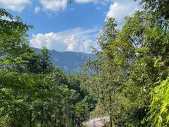 -梭布垭石林景区