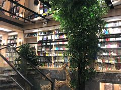 店内环境-覔书店(壹方城店)