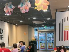 -麦当劳(轻轨曹杨路店)