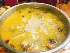 -广宁炭炉鸡煲·富临门饭店