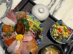 -家贺屋刺身寿司专门店