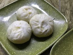 -舒小笼松针小笼包
