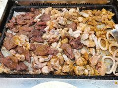 -李氏圣鲸大型自助餐