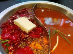 -沸炉重庆老火锅(军事博物馆店)