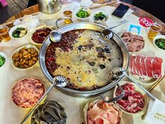 -储奇门鳝鱼火锅(总店)