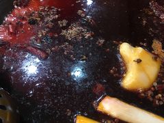 牛油-星鸿社重庆老火锅(燃灯寺分店)