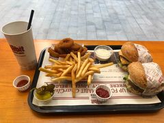 -The Habit Burger Grill 哈比特汉堡(复兴soho店)