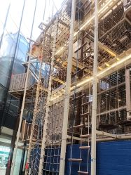 -PIPIKINGDOM皮皮王国欢乐号(欢乐海岸购物中心店)