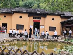 -毛泽东同志旧居