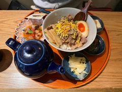 -啢啢茶寮(芳华横街店)