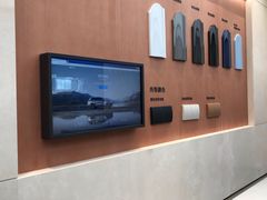-理想汽车(世纪汇店)