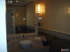 卫生间-上海棕榈滩海景酒店