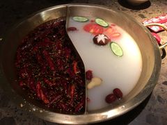 -小龙坎火锅(湖滨银泰in77店)