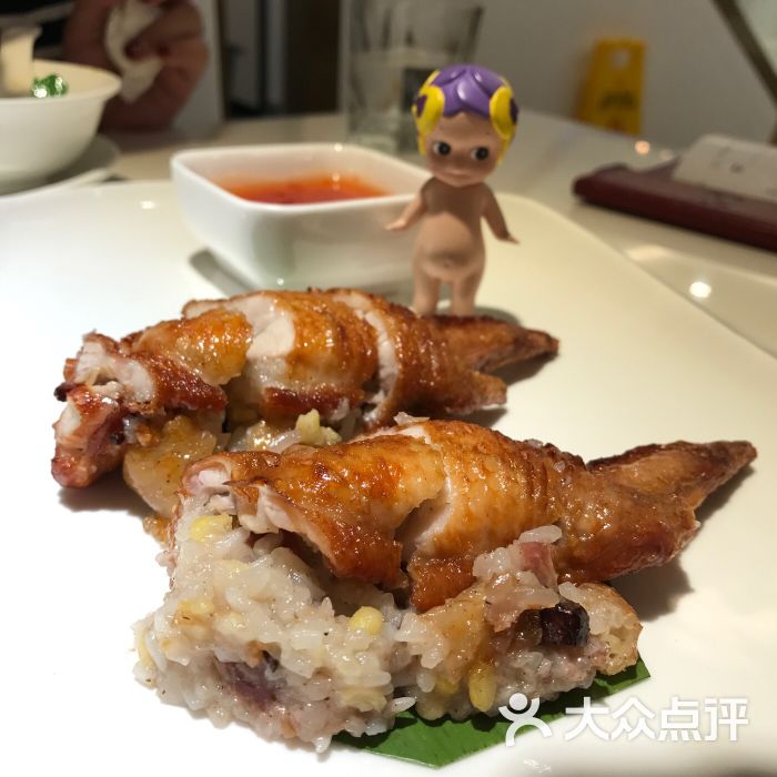 开饭餐厅·唐苑旗下人气粤菜(中心城店)生酿糯米鸡翅图片 第1877张