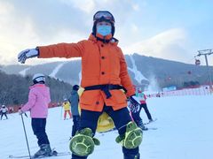 -亚布力新体委滑雪场