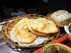 -蓝田九大碗民俗食府(蓝田店)