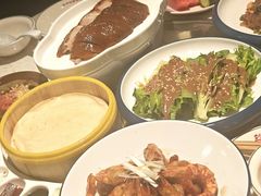 -三人行骨头王火锅(长寿店)