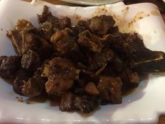 -小锅巴纳西餐厅