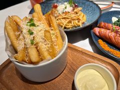 -阿妮叶李(光谷世界城店)