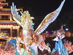 -淄博花灯齐彩城
