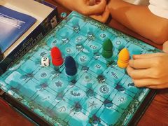 -BGM CLUB二次元主题桌游店(康王路店)