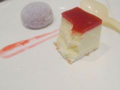 -上海虹桥西郊假日酒店