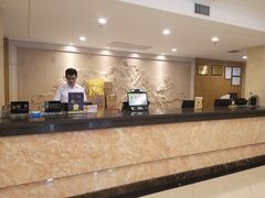 -雍村饭店(西安钟楼大差市地铁站店)