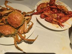 -领鲜活海鲜榴莲自助火锅(东门店)