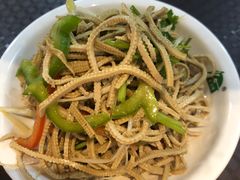 -李连贵熏肉大饼(金隅嘉品Mall店)