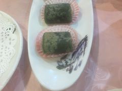 绿茶甜薄撑-顺德小厨·招牌无骨鱼(广百百货店)