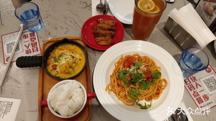 必胜客(WOW梦之城店)图片