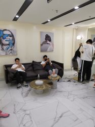 -3AM HAIR SALON染发接发