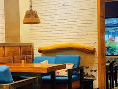 -苹果树下艺术餐厅(宋庄店)