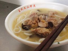-文山荷鲜居(翠湖店)
