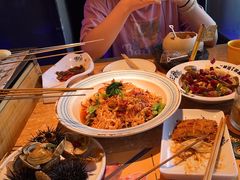 -喝丢一只鞋海鲜烧烤·海肠捞饭(东关街店)