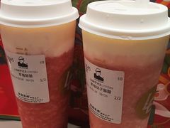 草莓桃子酪酪-LELECHA乐乐茶(美罗城店)