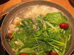-吃饭皇帝大(长宁龙之梦店)
