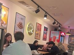 -BHC炸鸡(明洞总店)