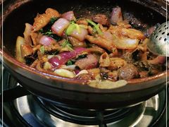 -胡须佬鸡煲四季火锅(龙珠大道店)
