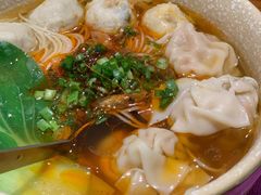 馄饨竹升面-全渔村小海鲜