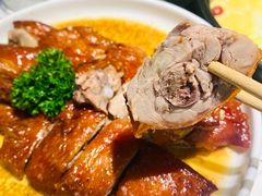 -粤小煲鲜汤猪肚鸡(丹尼斯二天地店)