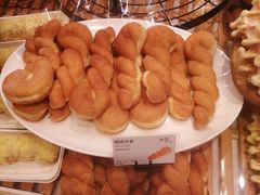 -巴黎贝甜(大宁国际商业广场店)