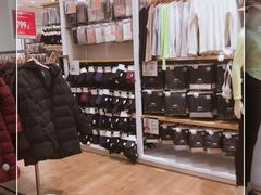 -优衣库(广州番禺万达广场店)