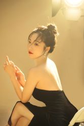 -虞美人汉服摄影