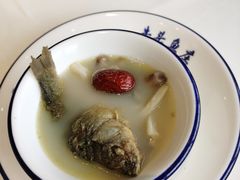 -牛头鱼庄·地道广西菜(鲁班店)