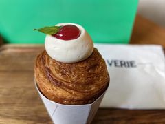 -VERIE BAKEHOUSE