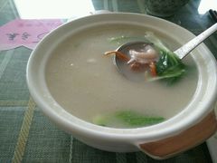 -天天向上素食餐厅(五台山店)