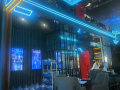-屋有岛沉浸游戏旗舰店(中山公园店)