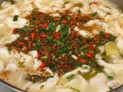 -德林酸菜鱼火锅(南丹店)